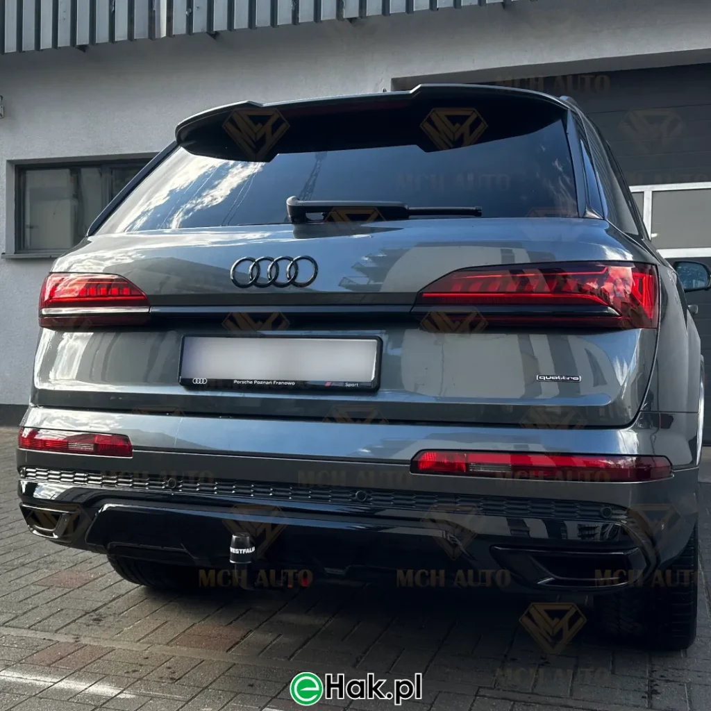 montaz haka holowniczego audi q7