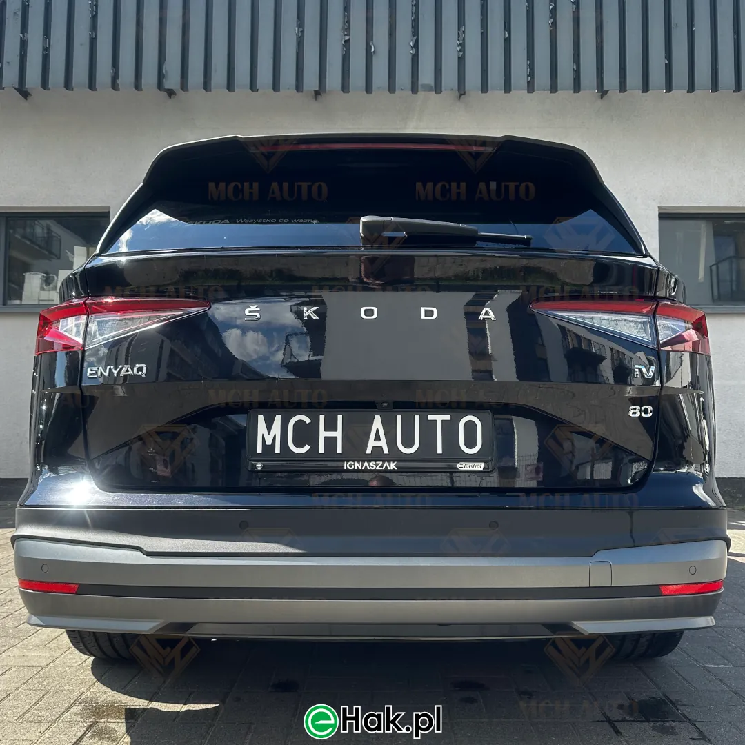 montaz haka skoda enyaq iv