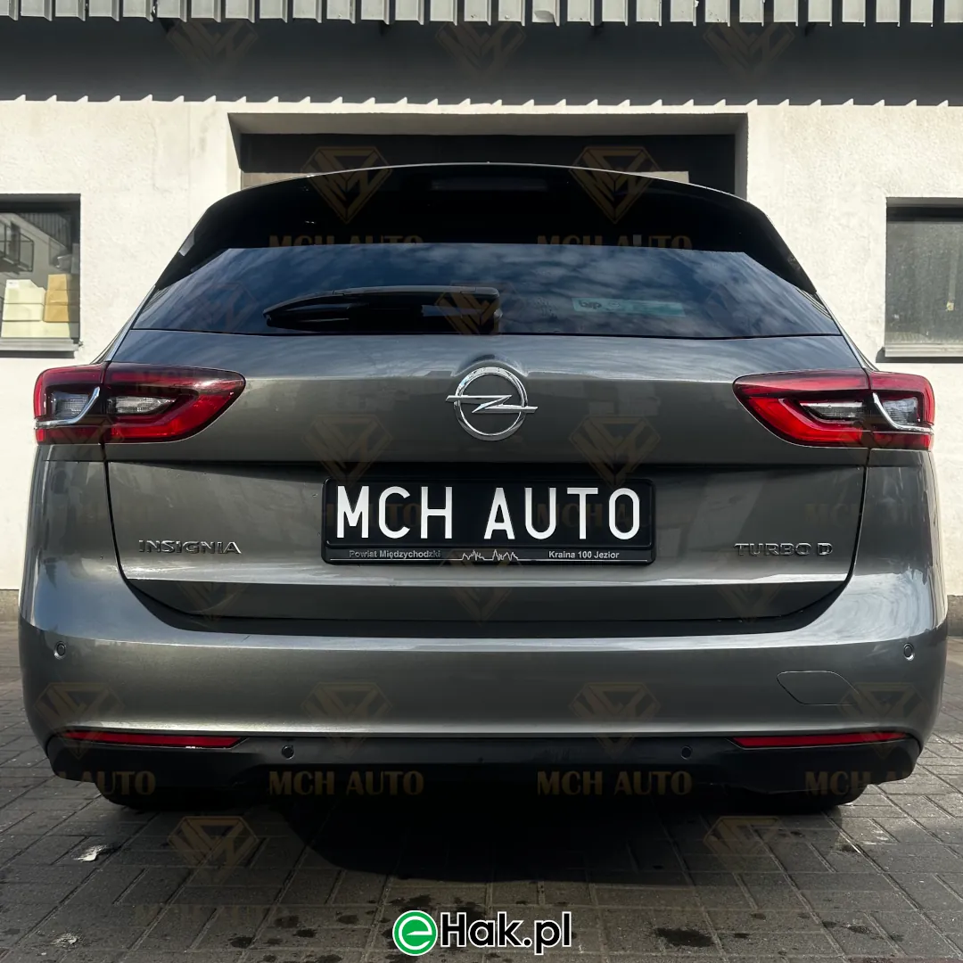 opel insignia b sports tourer montaz haka holowniczego
