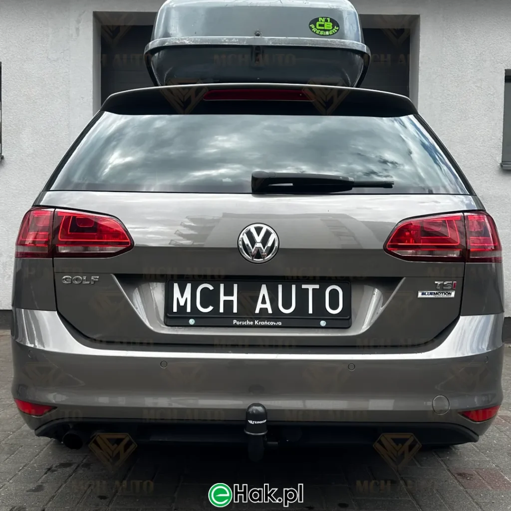 montaz haka holowniczego vw golf 7 variant