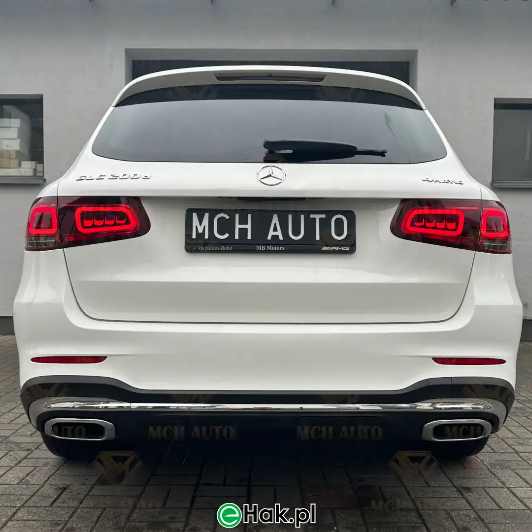 montaz haka holowniczego mercedes glk x253