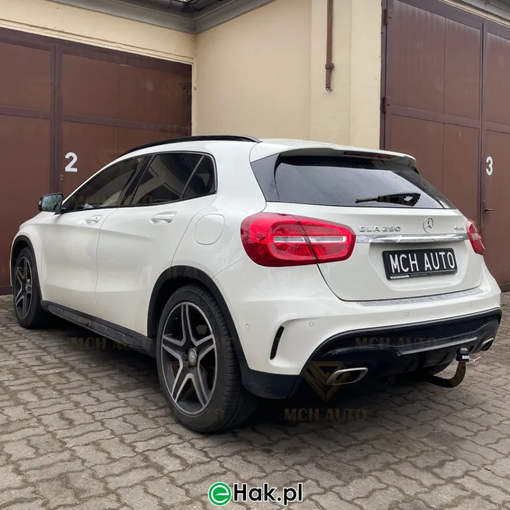 haki holownicze mercedes gla x156 montaz