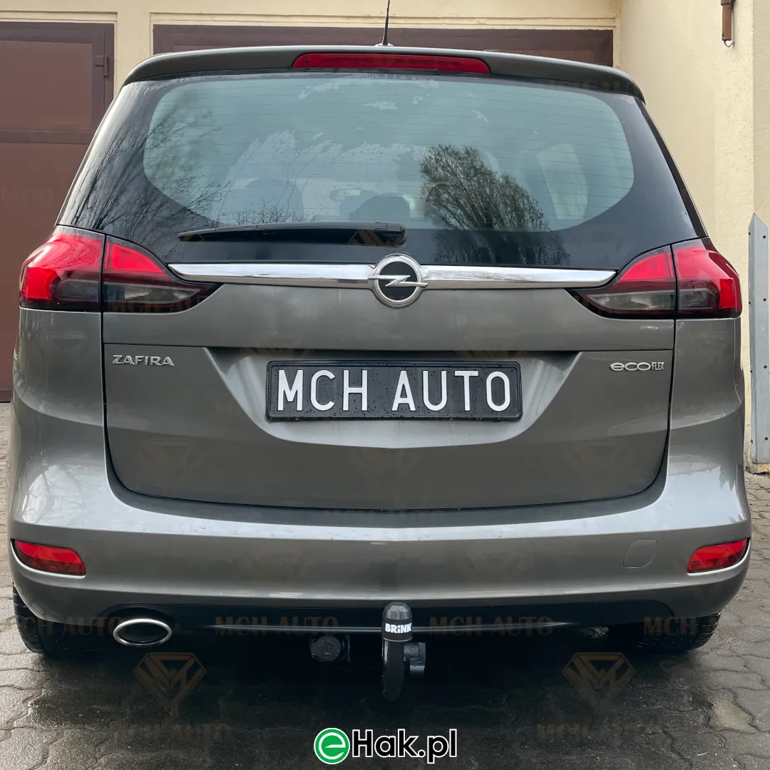 montaz haka opel zafira c