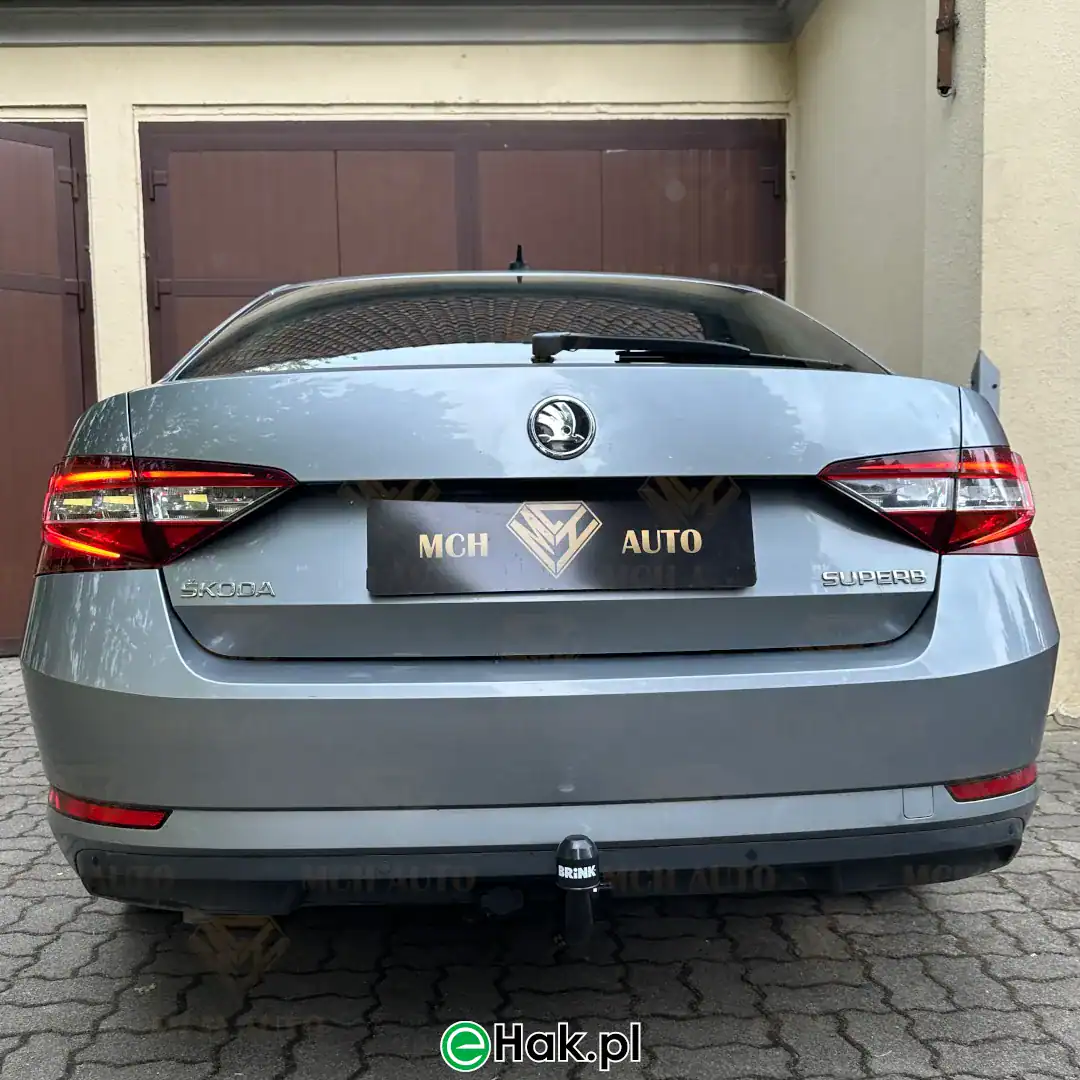 montaz haka holowniczego skoda superb iii
