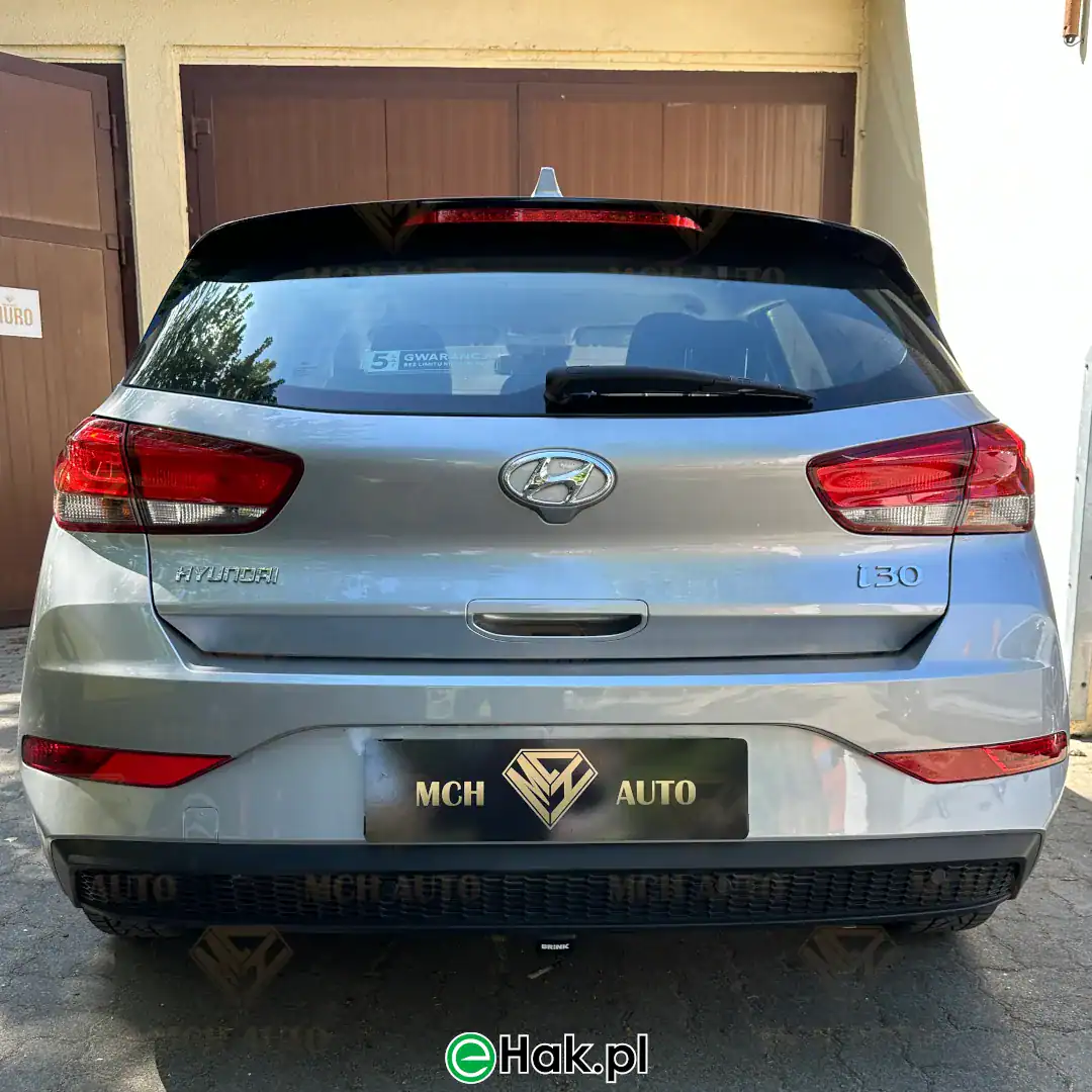 montaz haka hyundai i30 2021