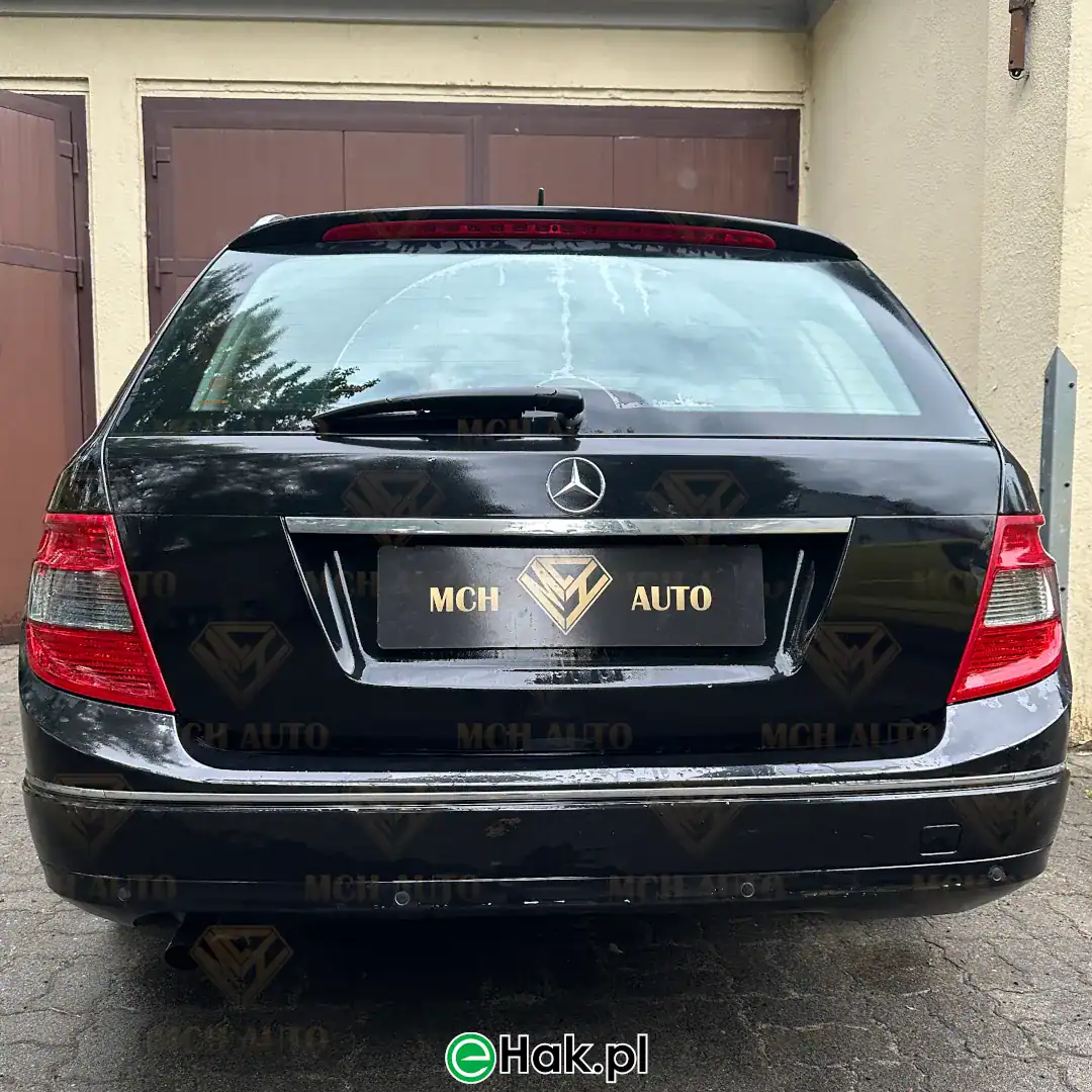 montaz haka mercedes c w204 s204