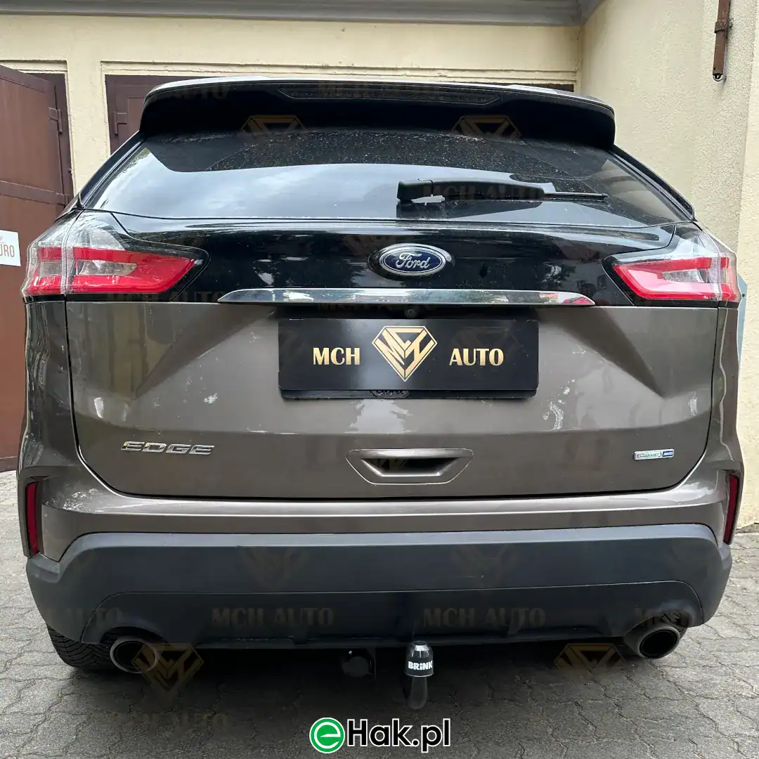 montaz haka holowniczego ford edge