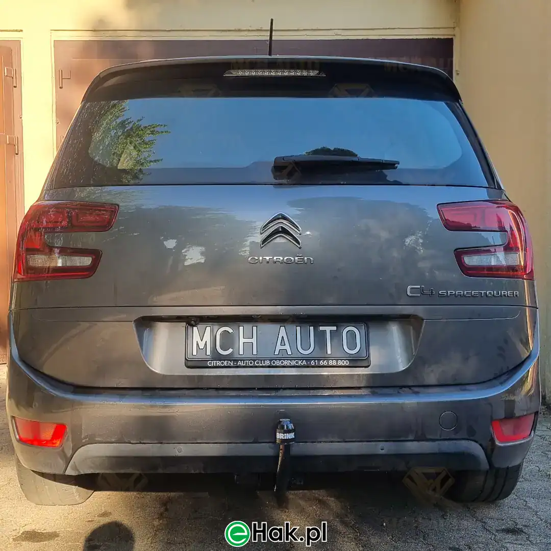 montaz haka holowniczego citroen c4 spacetourer