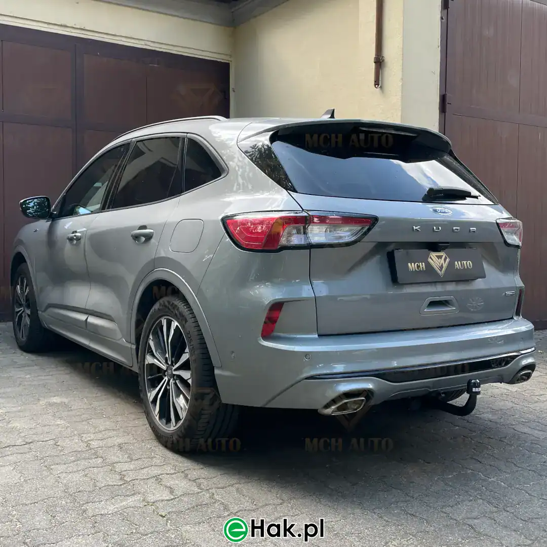 montaz haka holowniczego ford kuga