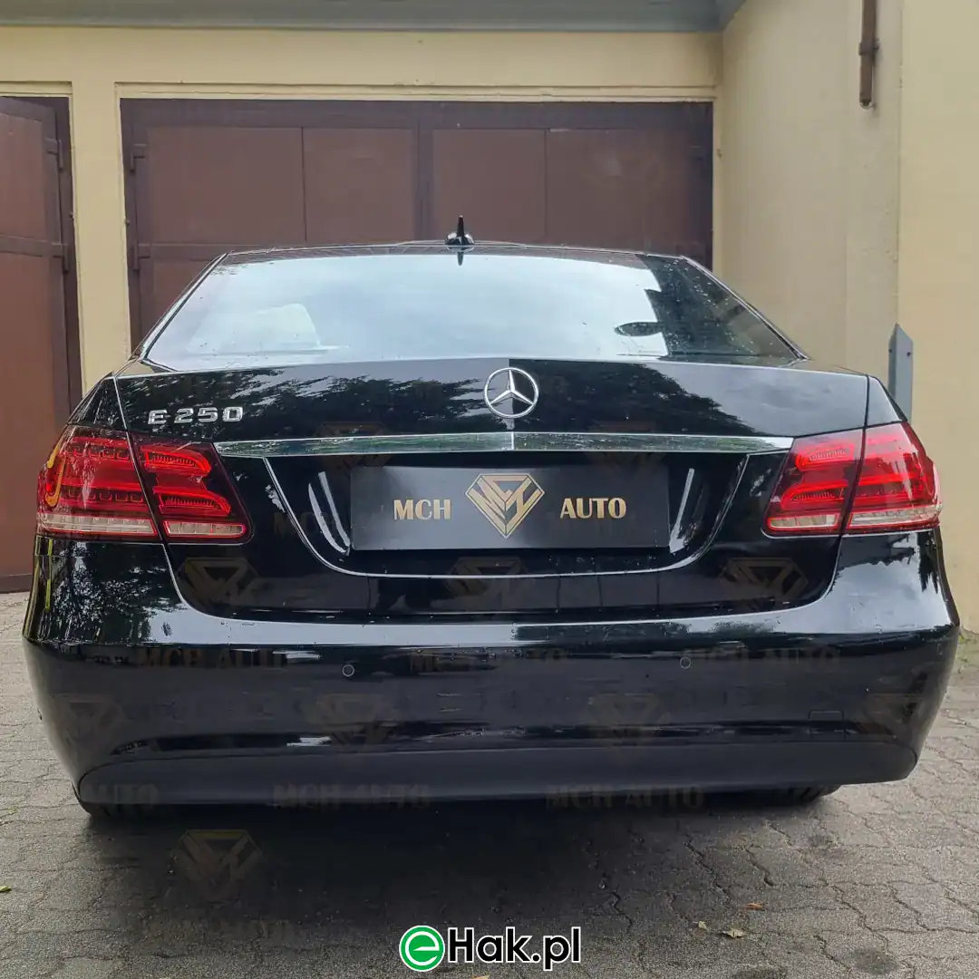 montaz haka mercedes e klasa w212