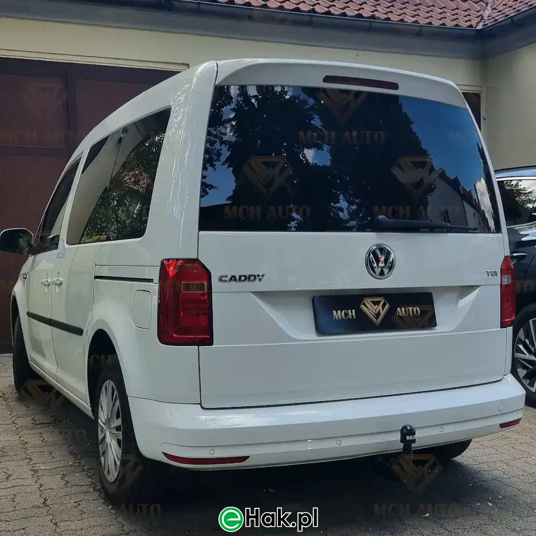 vw caddy montaz haka holowniczego