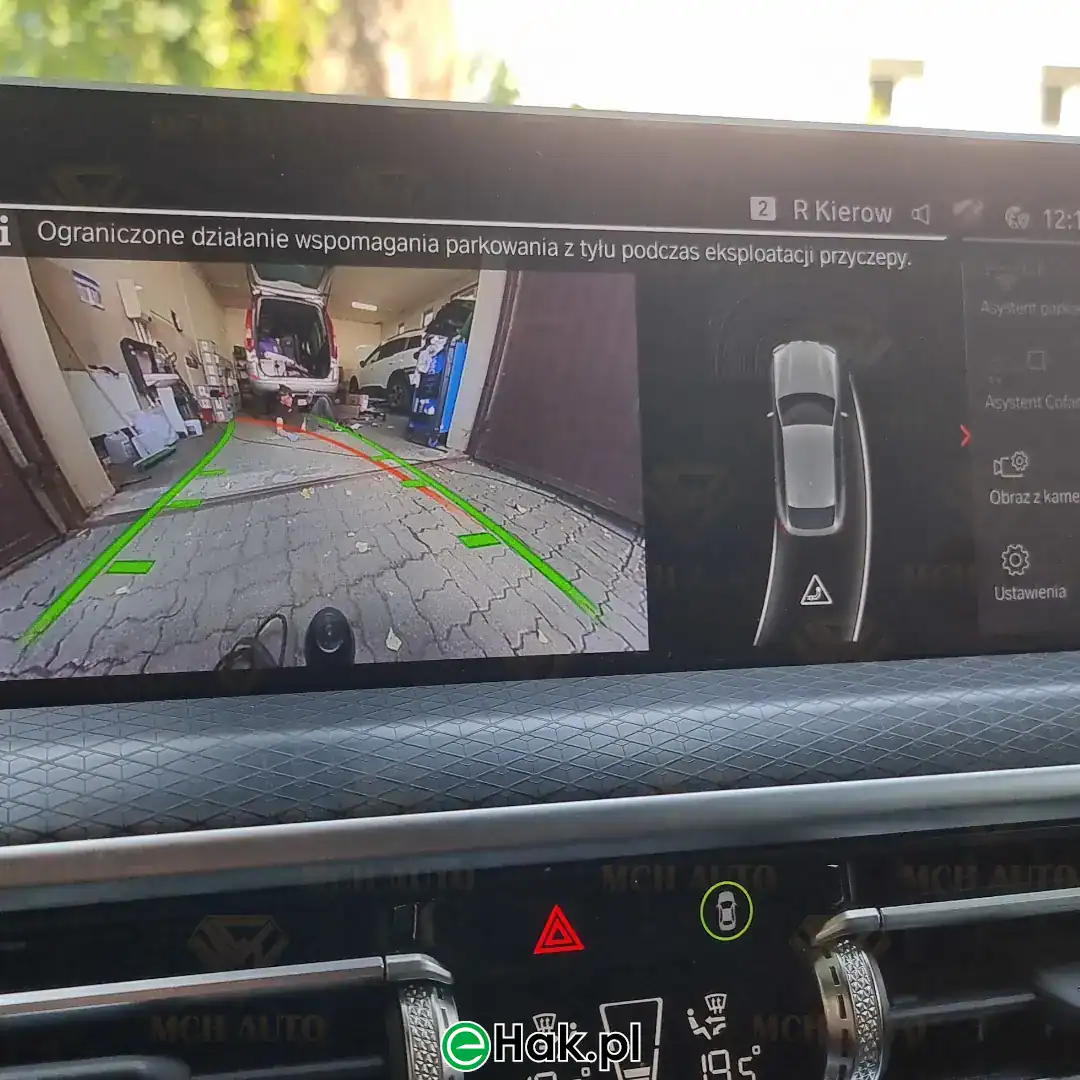 montaz haka holowniczego bmw x4