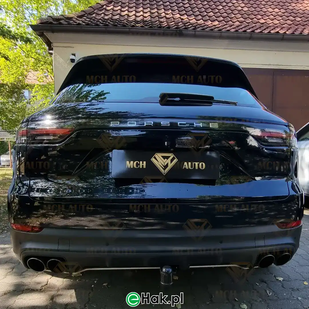 montaz haka holowniczego porsche cayenne