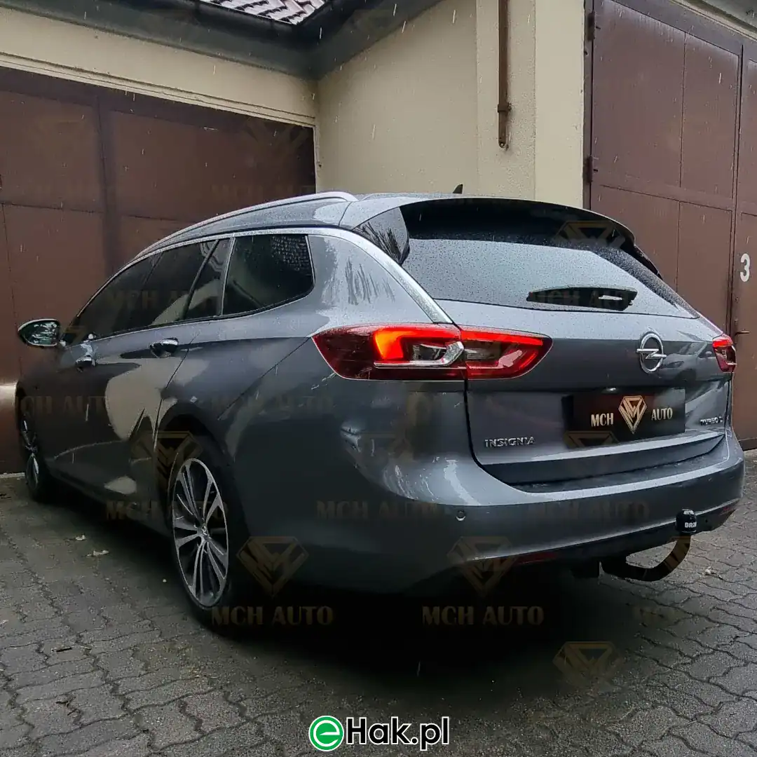 opel insignia b montaz haka holowniczego