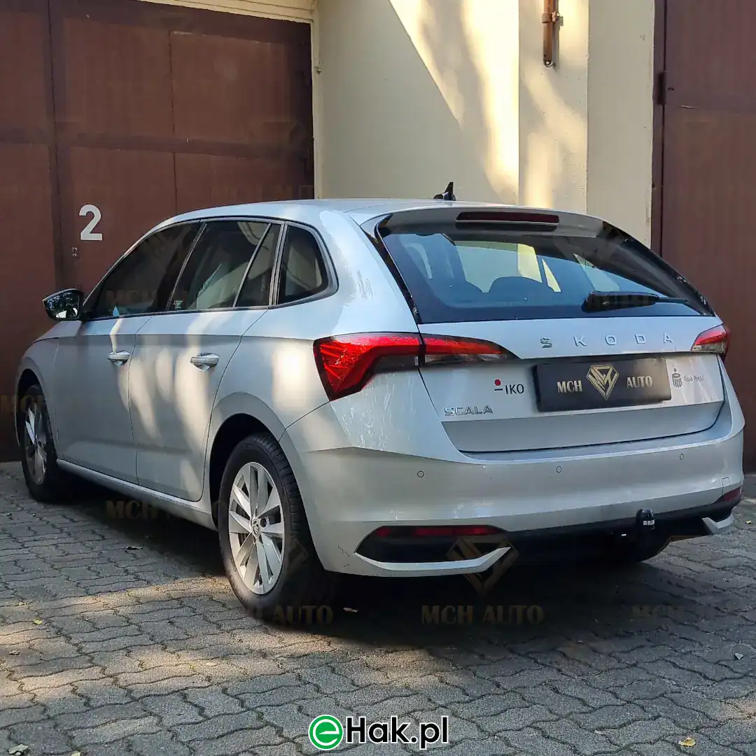 skoda scala montaz haka holowniczego