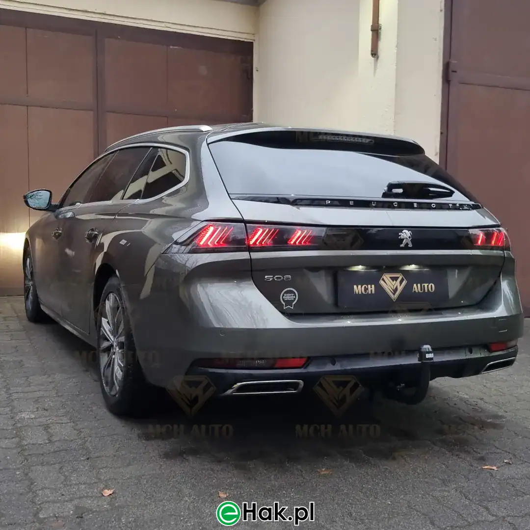 montaz haka holowniczego peugeot 508 II sw