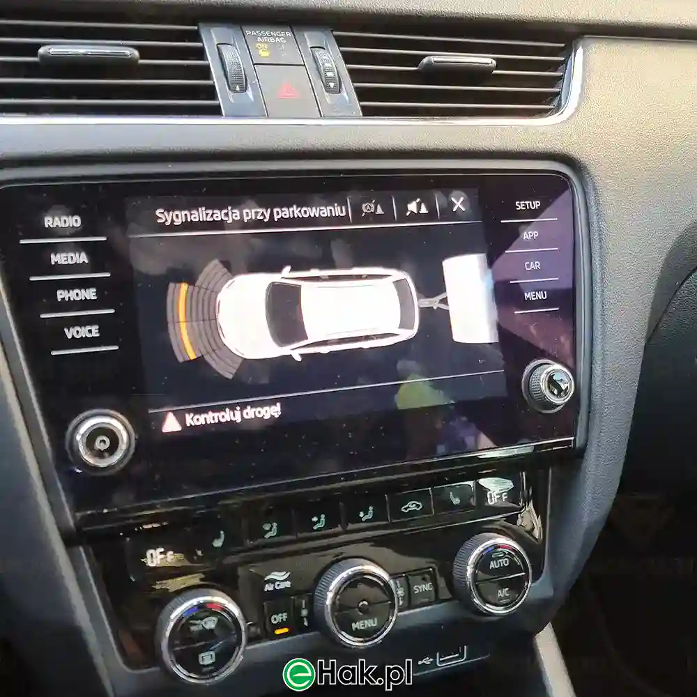 Montaż haka Skoda octavia III kombi (4).webp