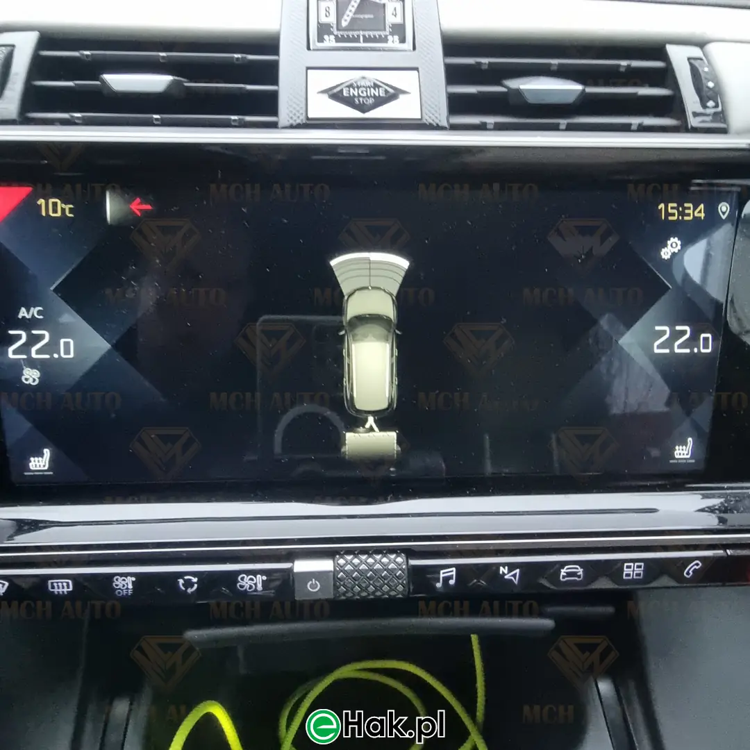 montaż haka holowniczego ds ds7 crossback