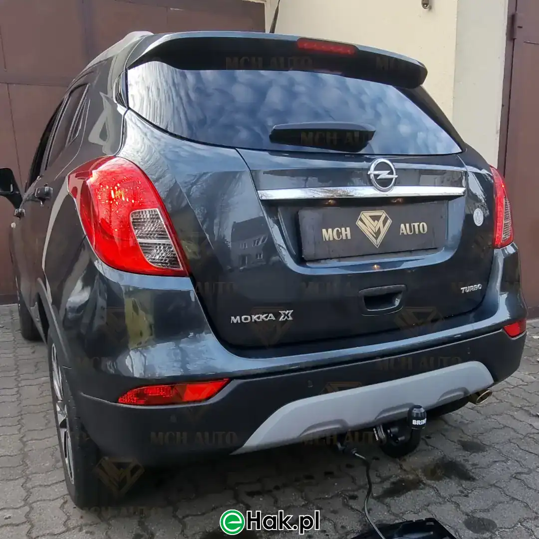 montaż haka holowniczego opel mokka x
