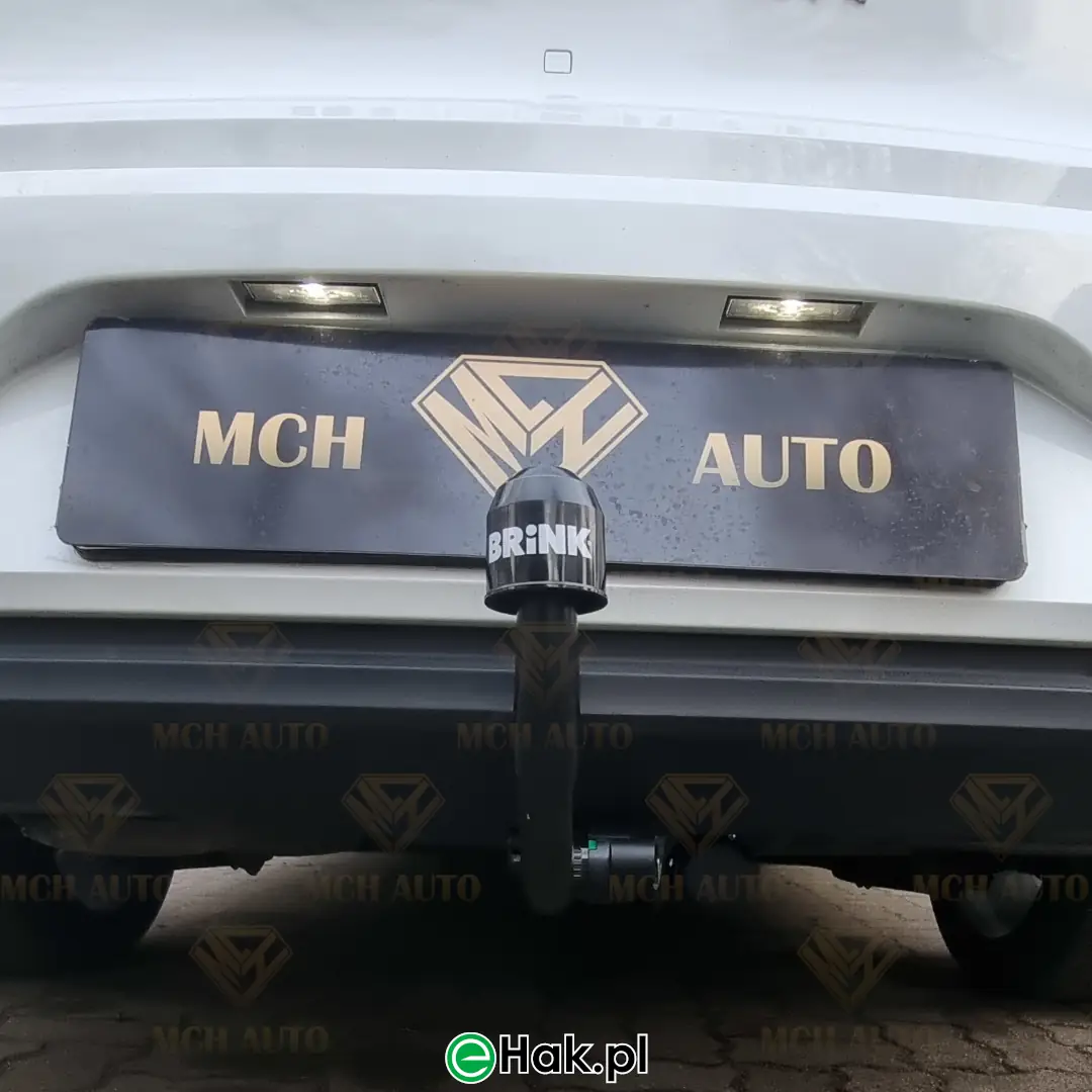 renault talisman sedan montaż haka holowniczego