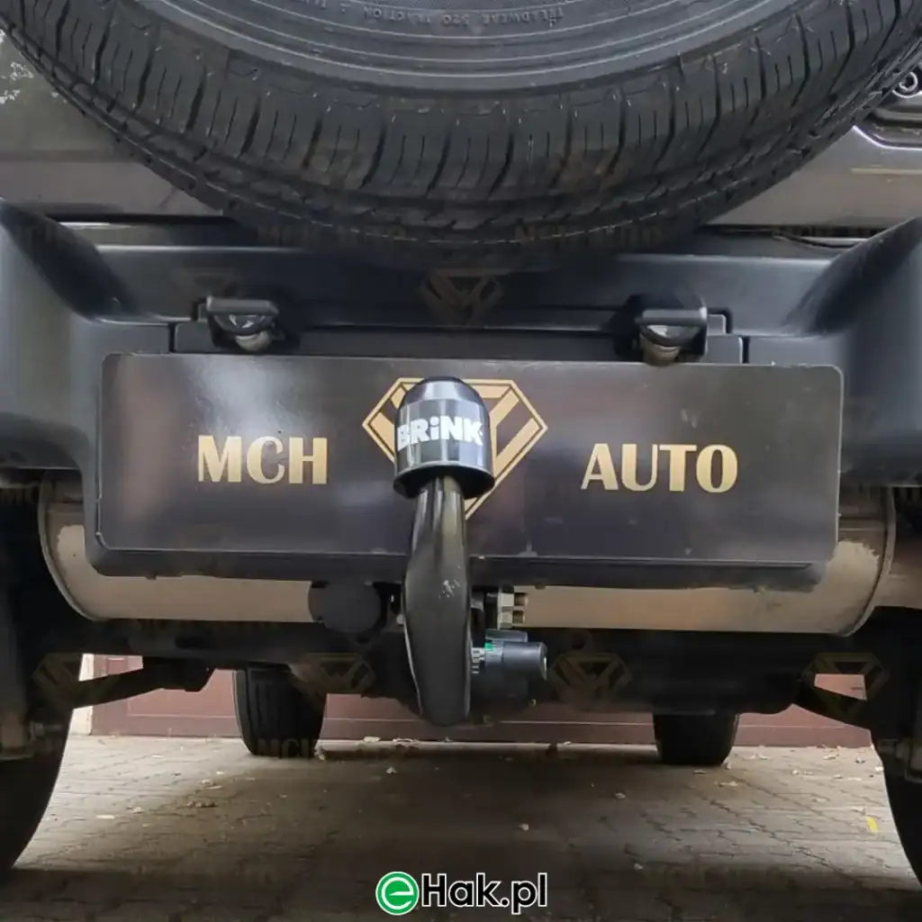 1 montaż haka holowniczego jeep wrangler iv (jl)