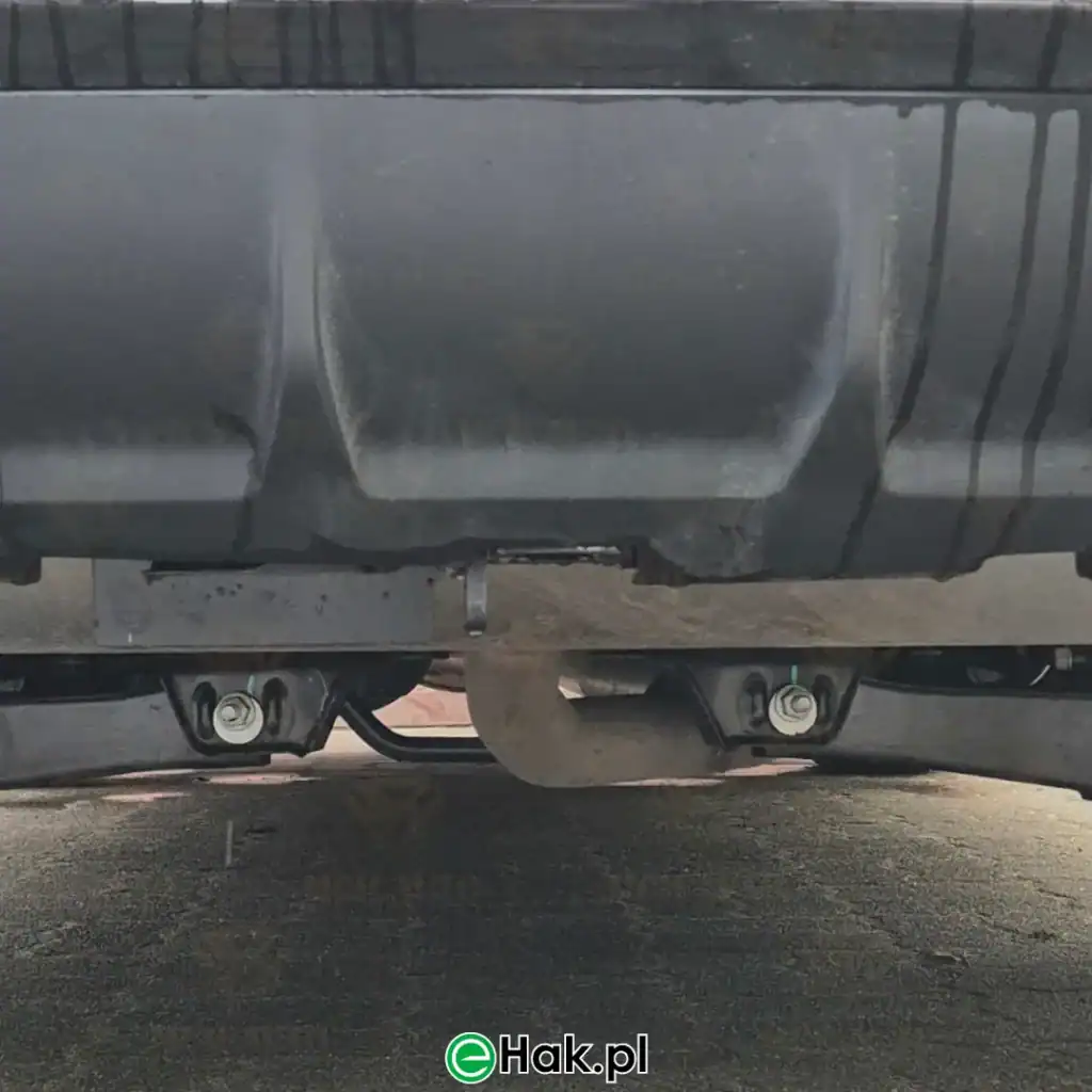 1 montaż haka holowniczego mg hs 2024