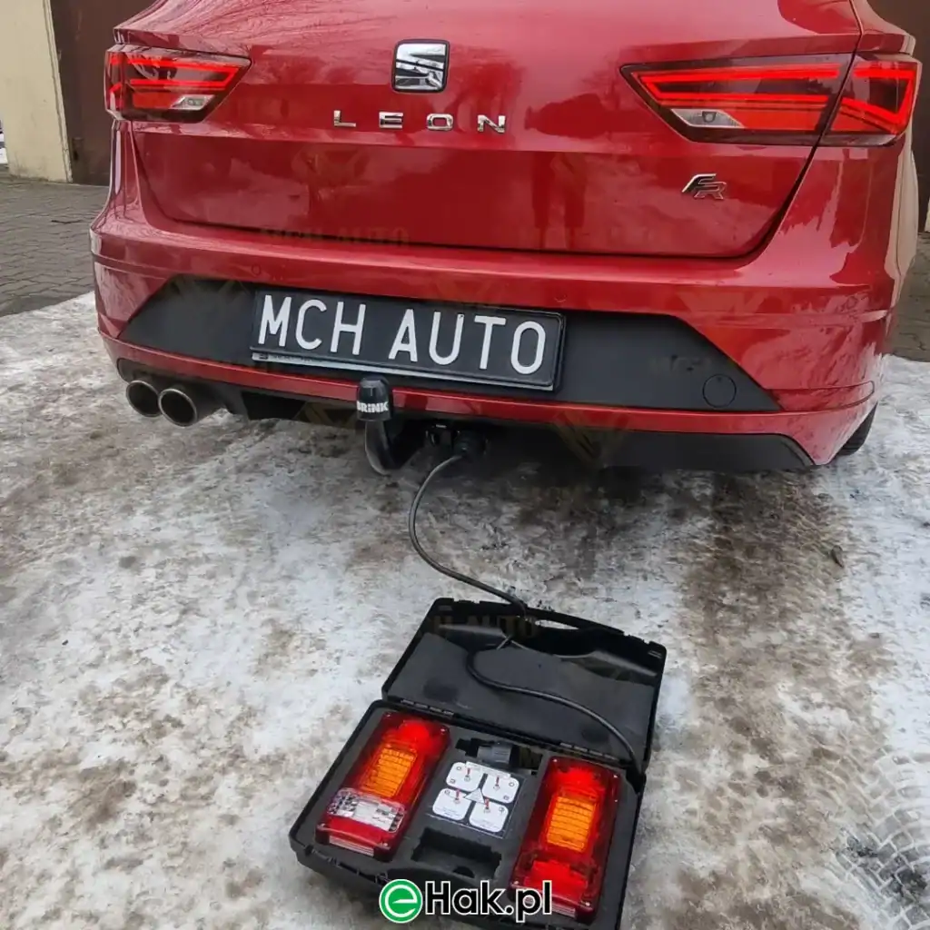 1 montaż haka holowniczego seat leon st fr
