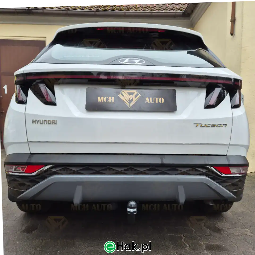 2 montaż haka hyundai tucson