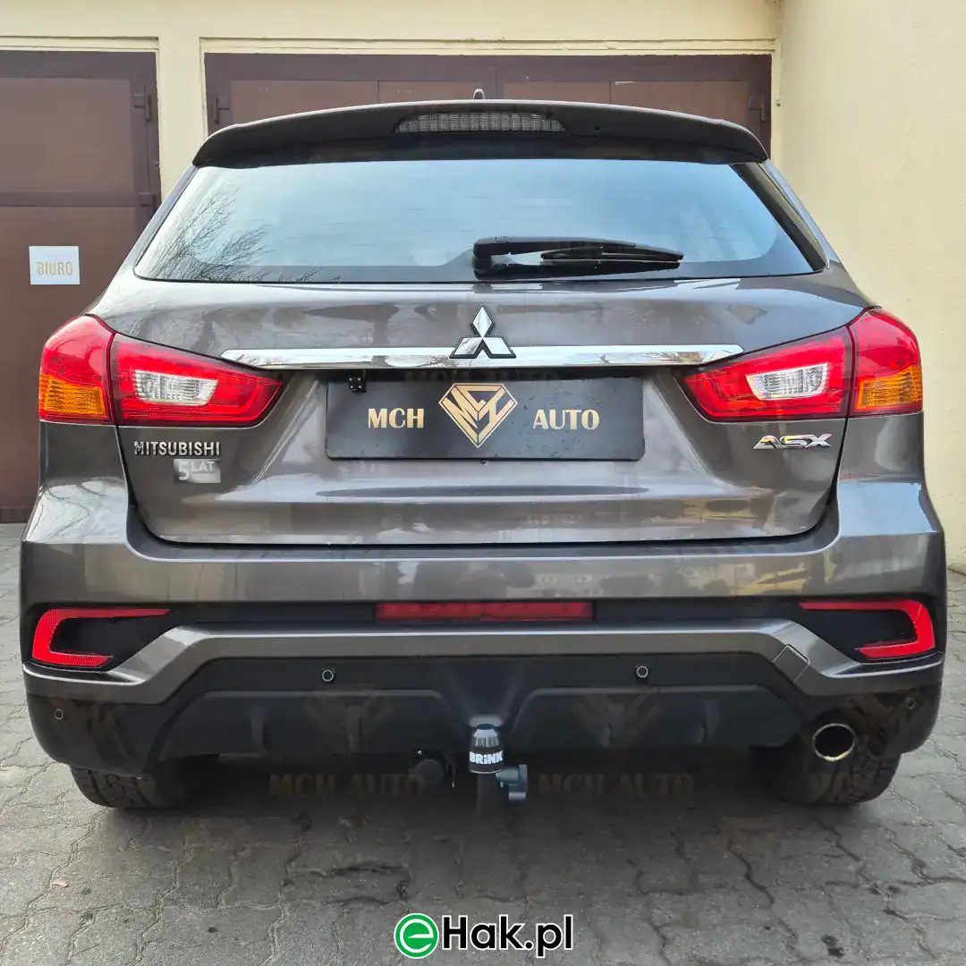 2 montaż haka mitsubishi asx