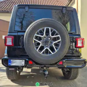 3 montaż haka holowniczego jeep wrangler sahara