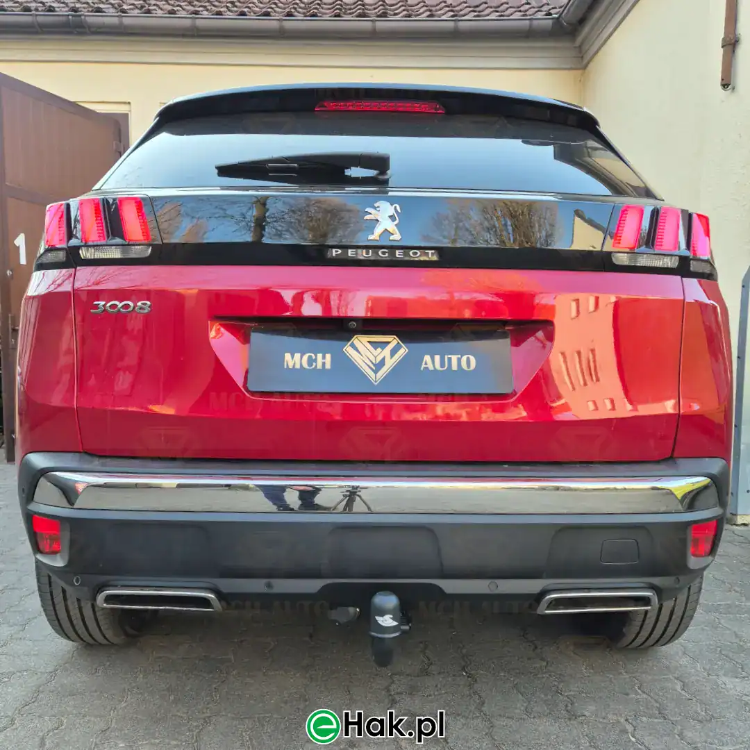 3 montaż haka holowniczego peugeot 3008