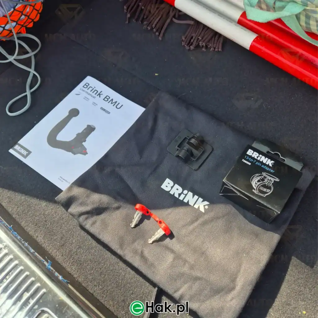 1 montaż haka holowniczego audi q5 fy