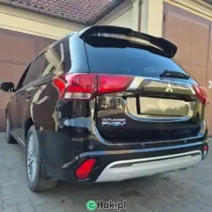 1 montaż haka mitsubishi outlander phev
