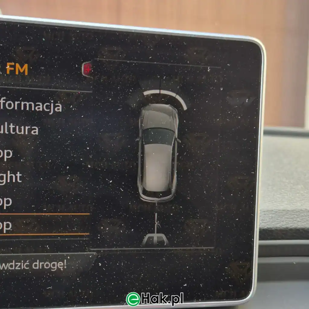 2 montaż haka holowniczego audi q5 fy