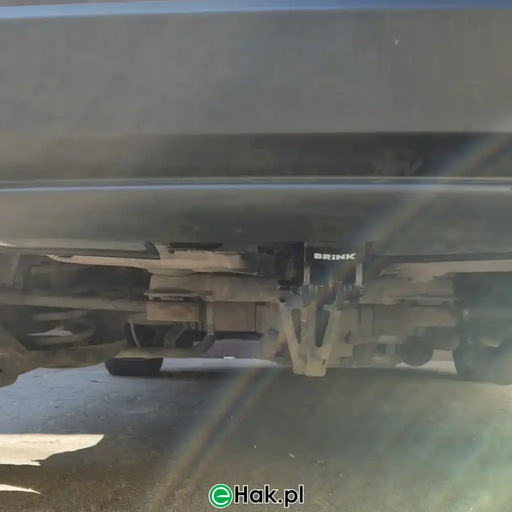 2 montaz haka holowniczego honda hr-v