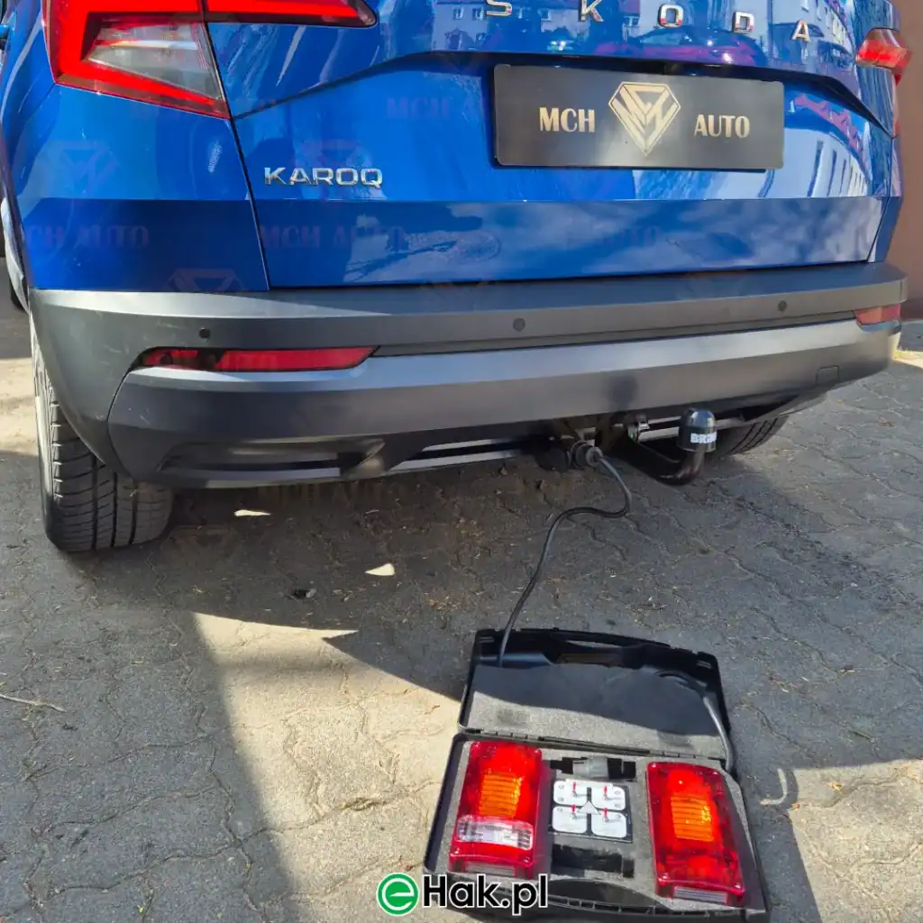 2 montaż haka holowniczego skoda karoq