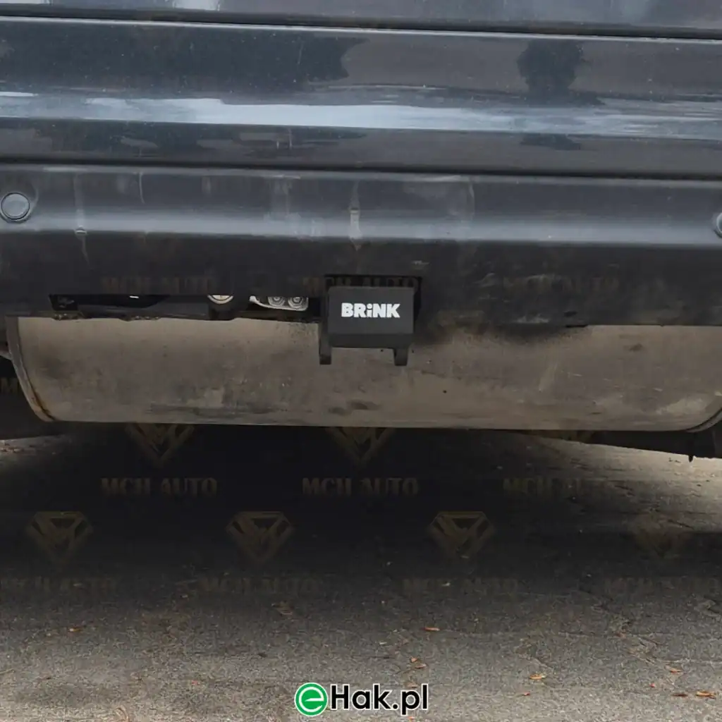 2 montaż haka holowniczego volvo s60