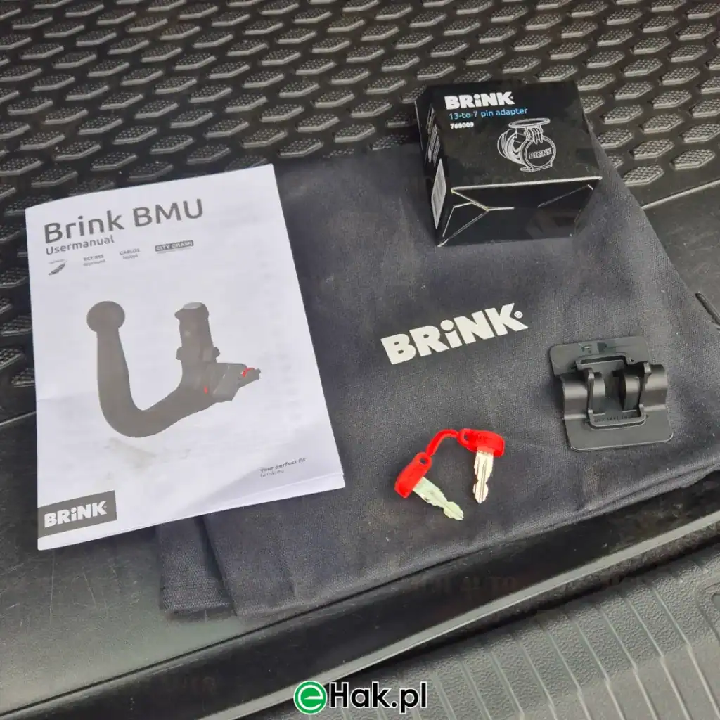 2 montaż haka holowniczego vw tiguan 2