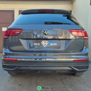 2 montaż haka vw tiguan