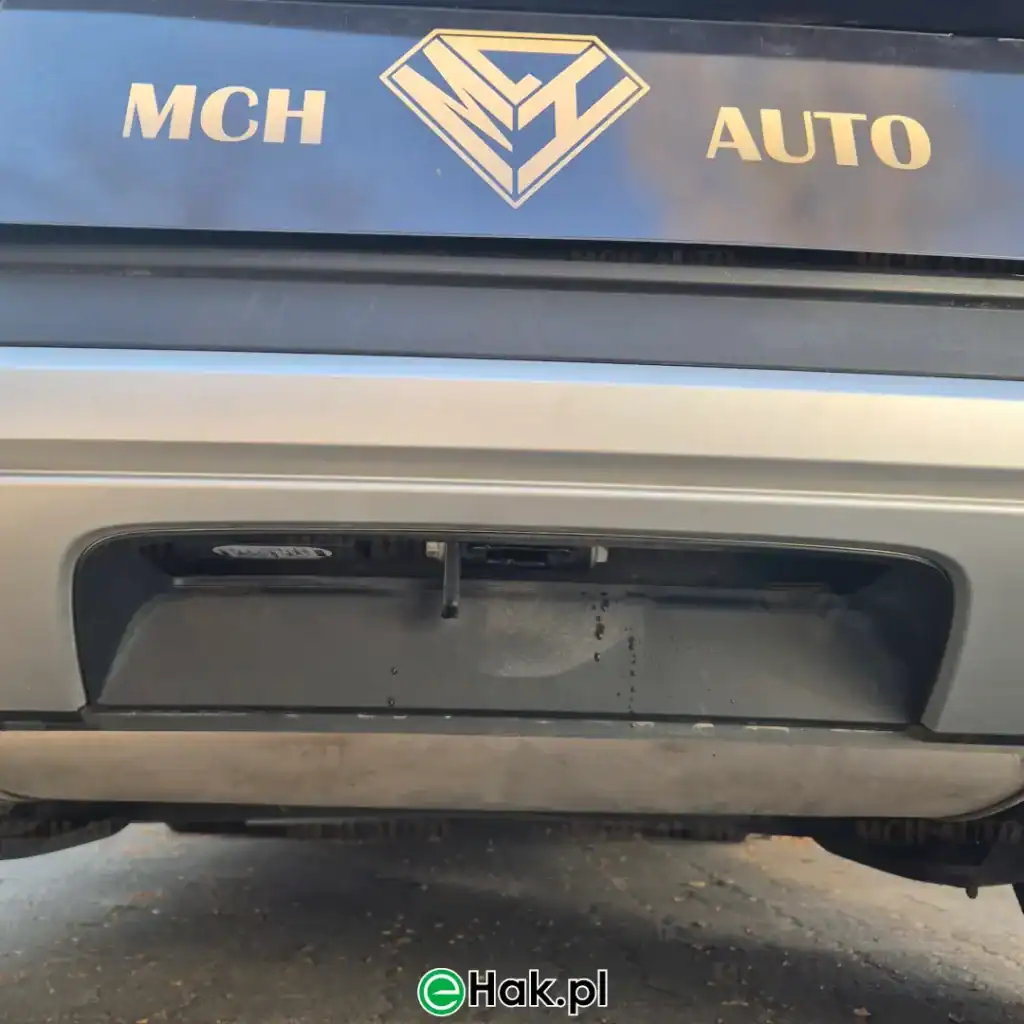 3 montaż haka holowniczego vw t-roc