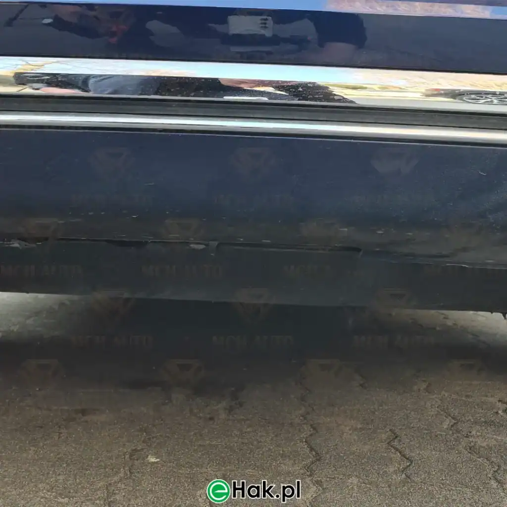 4 montaż haka holowniczego audi a8 d5