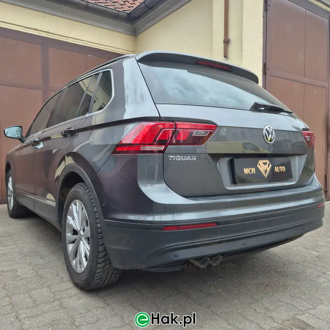 4 montaż haka vw tiguan 2