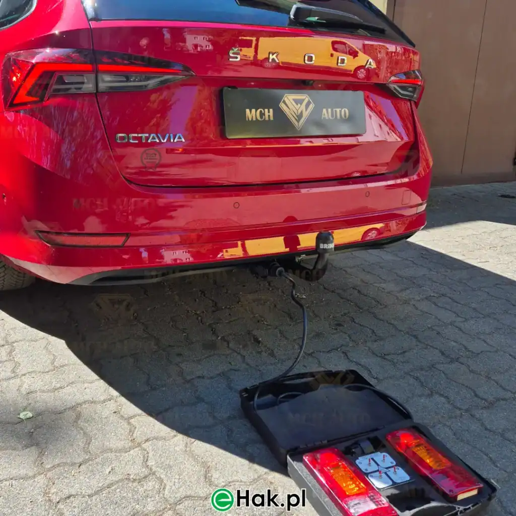 1 montaż haka holowniczego skoda octavia