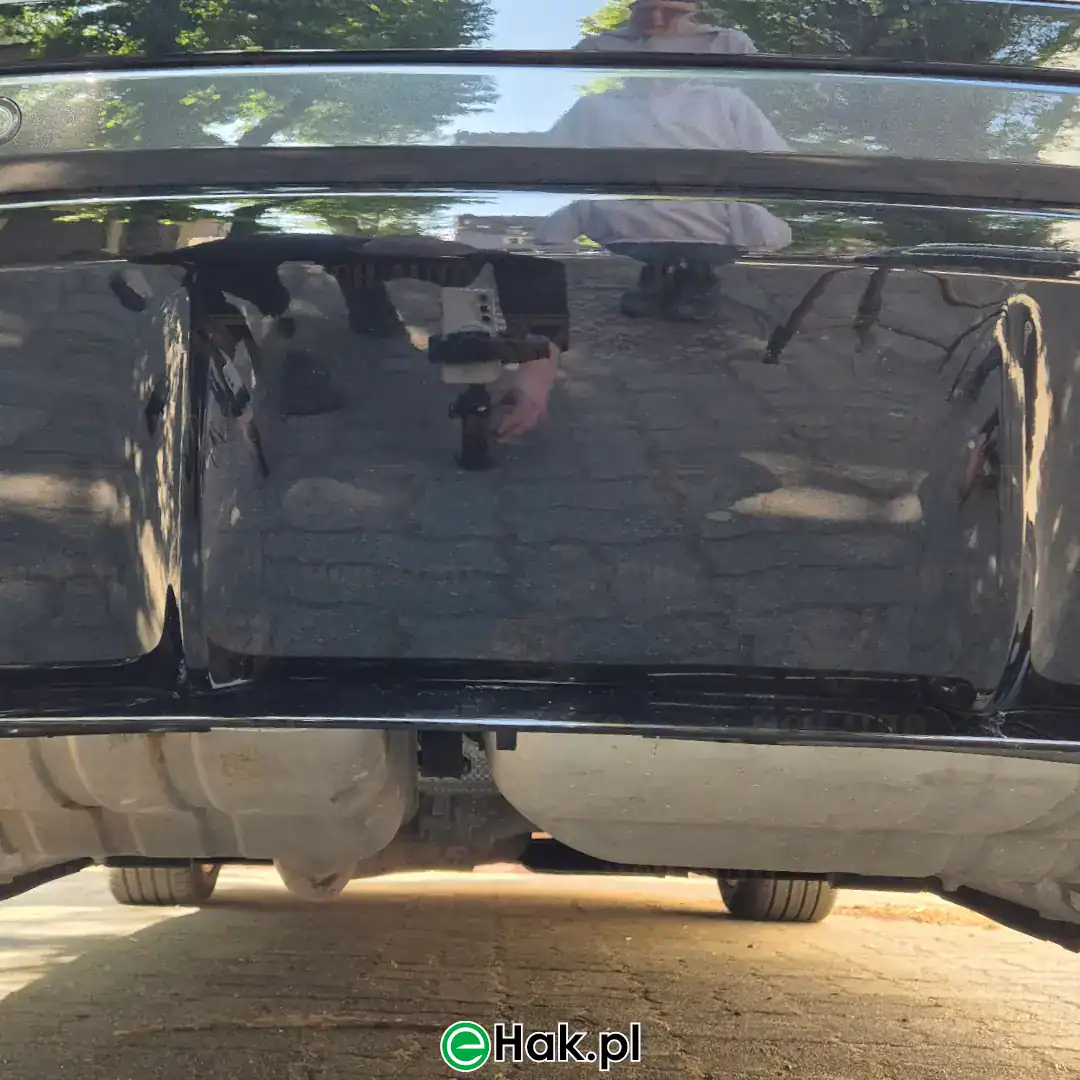 2 montaż haka holowniczego range rover evoque