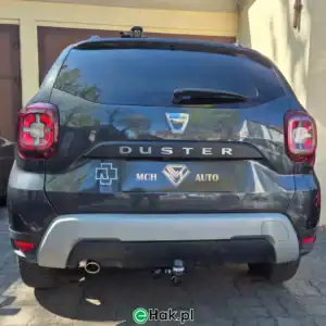 3 montaż haka holowniczego dacia duster ii