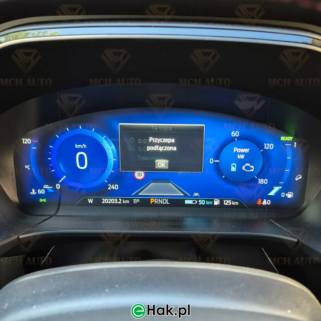 3 montaż haka holowniczego ford kuga 3 st-line