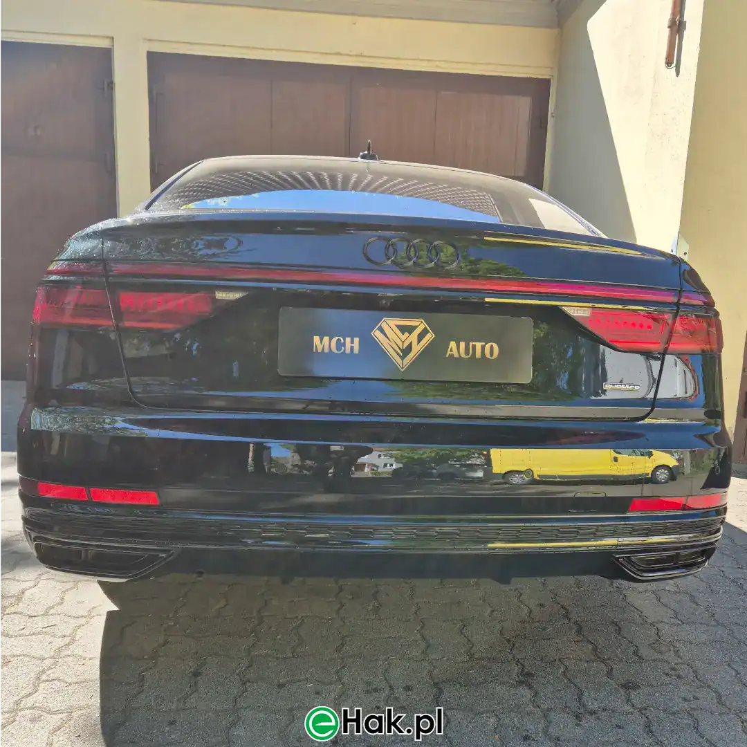 4 montaż haka holowniczego audi a8