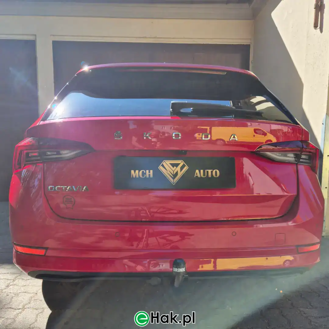 4 montaż haka holowniczego skoda octavia