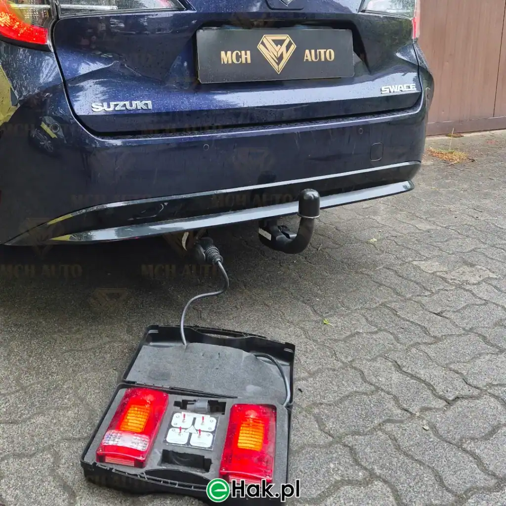 2 montaż haka holowniczego suzuki swace