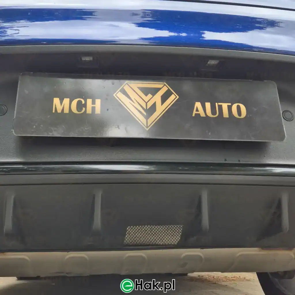 3 montaż haka holowniczego mercedes glc coupe amg line